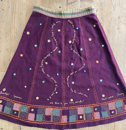 gillys skirt back